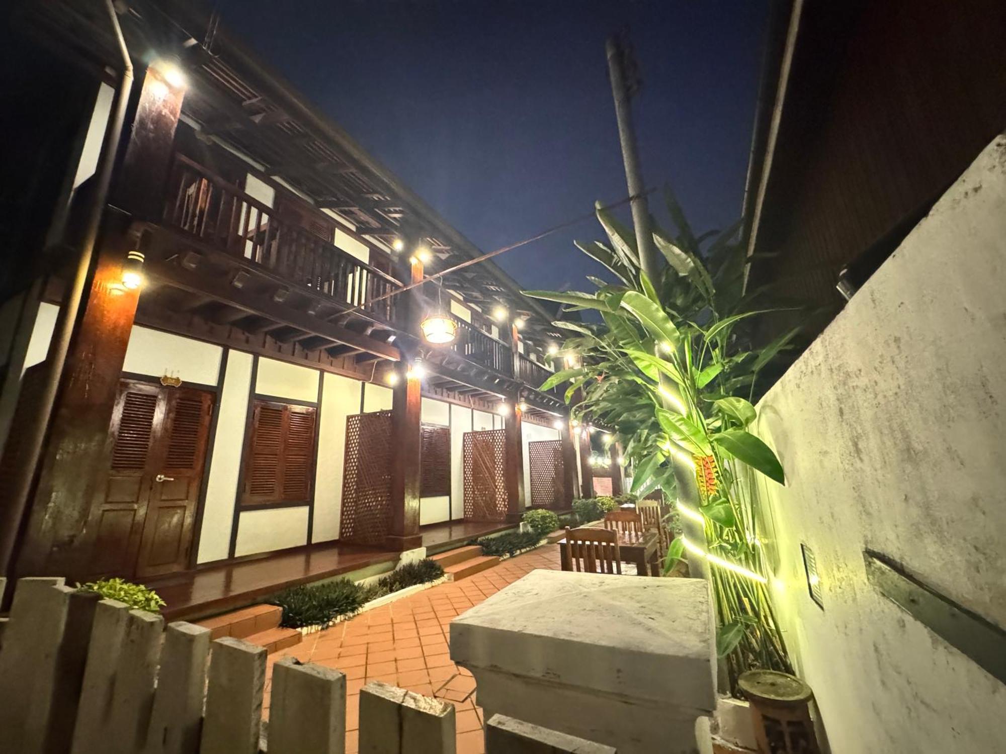Villa Kee Lee Luangprabang ภายนอก รูปภาพ
