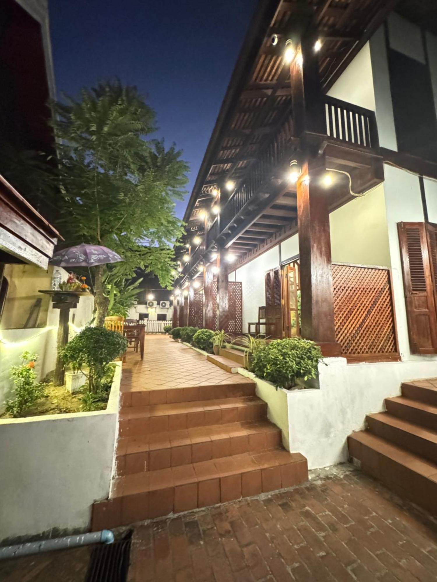 Villa Kee Lee Luangprabang ภายนอก รูปภาพ